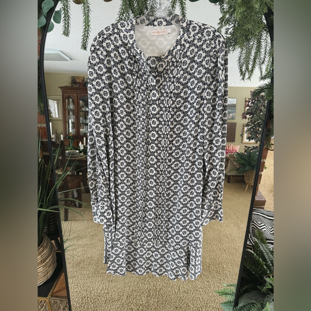 Tory Burch Black and White Casual Button Down Shirt